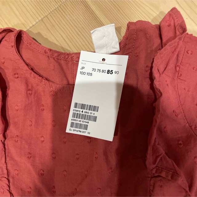 H&M(エイチアンドエム)のH&Mワンピース キッズ/ベビー/マタニティのキッズ服女の子用(90cm~)(ワンピース)の商品写真