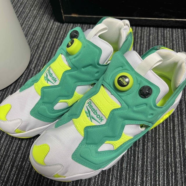 Reebok(リーボック)のReebok INSTAPUMP FURY OG MU メンズの靴/シューズ(スニーカー)の商品写真