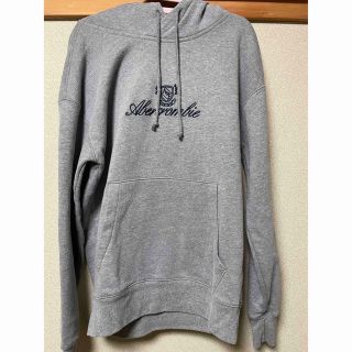 アバクロンビーアンドフィッチ(Abercrombie&Fitch)の🌟新品 アバクロ スウェットパーカー XS グレー🌟(パーカー)