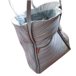 PLEATS PLEASE プリーツプリーズCARAPACE陶器トート バッグ www ...