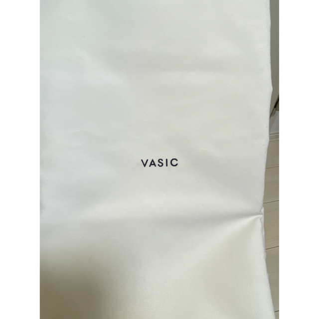 VASIC(ヴァジック)の最終　vasic ヴァジック Bond トープ レディースのバッグ(ハンドバッグ)の商品写真