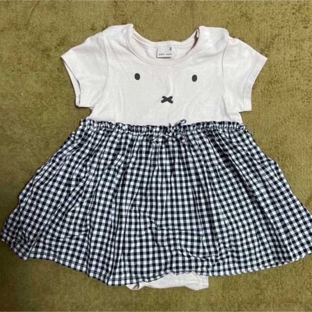 babyGAP(ベビーギャップ)の2点セット キッズ/ベビー/マタニティのベビー服(~85cm)(ロンパース)の商品写真