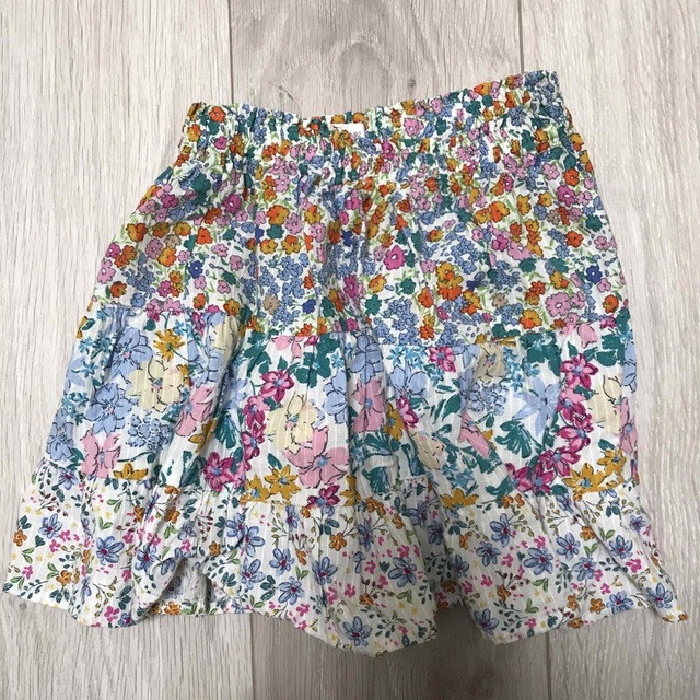 ZARA KIDS(ザラキッズ)のZARAbaby 花柄 スカート 92 キッズ/ベビー/マタニティのキッズ服女の子用(90cm~)(スカート)の商品写真