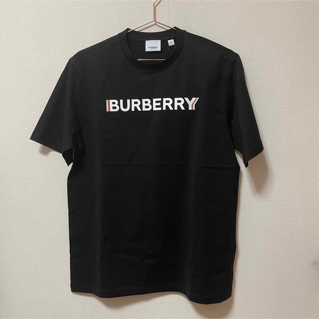 バーバリー　Tシャツ　ブラック　XSサイズ 半袖　Burberry | フリマアプリ ラクマ
