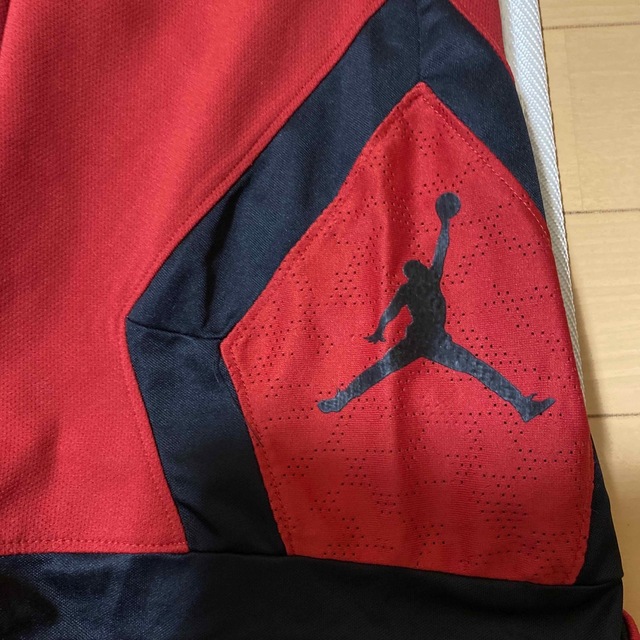 Jordan Brand（NIKE）(ジョーダン)のナイキ　ジョーダン　バスパン スポーツ/アウトドアのスポーツ/アウトドア その他(バスケットボール)の商品写真