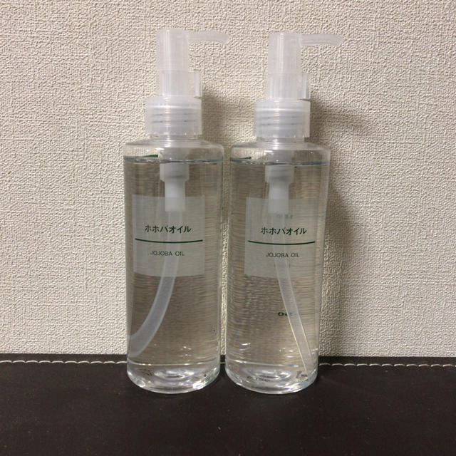 MUJI (無印良品)(ムジルシリョウヒン)の新品 無印良品 ホホバオイル 200ml 2本 送料込み コスメ/美容のボディケア(ボディオイル)の商品写真