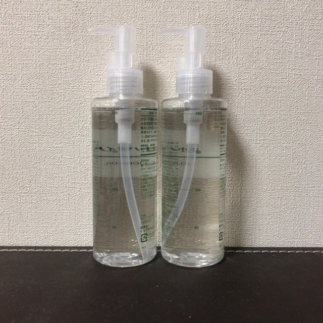 MUJI (無印良品)(ムジルシリョウヒン)の新品 無印良品 ホホバオイル 200ml 2本 送料込み コスメ/美容のボディケア(ボディオイル)の商品写真