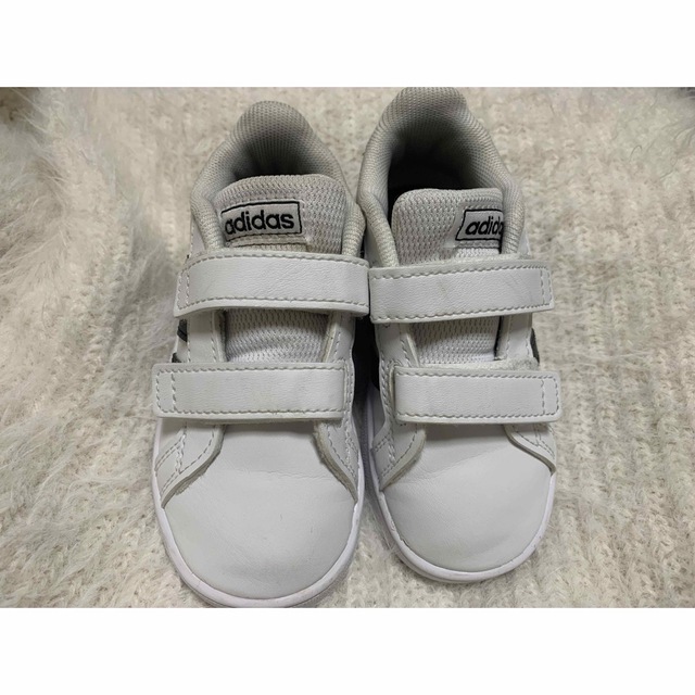 adidas(アディダス)のadidas♡ キッズ/ベビー/マタニティのベビー靴/シューズ(~14cm)(スニーカー)の商品写真