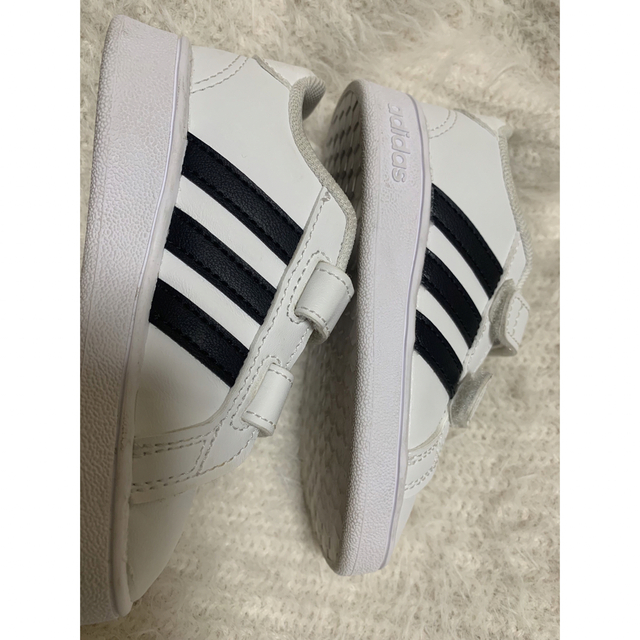 adidas(アディダス)のadidas♡ キッズ/ベビー/マタニティのベビー靴/シューズ(~14cm)(スニーカー)の商品写真