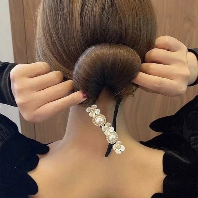 ヘアタイ　ヘアアクセサリー レディースのヘアアクセサリー(ヘアゴム/シュシュ)の商品写真