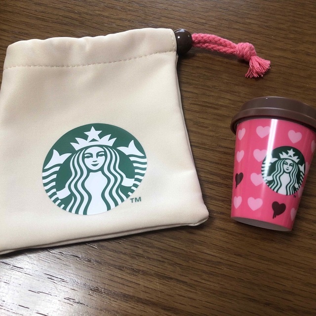 Starbucks Coffee(スターバックスコーヒー)のスターバックスミニカップ＆巾着セット エンタメ/ホビーのコレクション(ノベルティグッズ)の商品写真