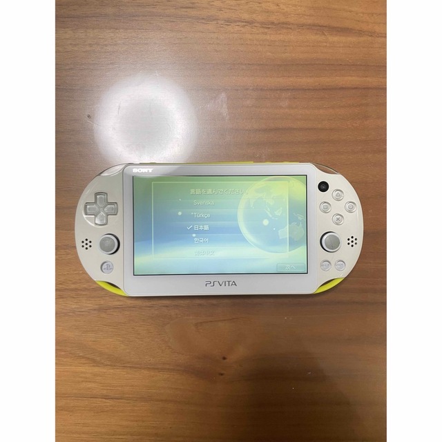 SONY(ソニー)のPlayStation®Vita エンタメ/ホビーのゲームソフト/ゲーム機本体(携帯用ゲーム機本体)の商品写真