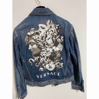 ヴェルサーチ(VERSACE)のVersace(Gジャン/デニムジャケット)