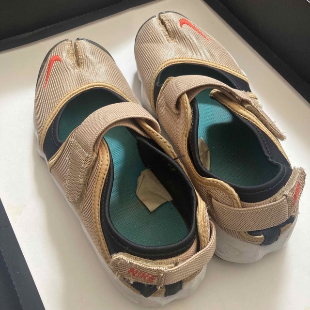 NIKE ナイキ エアリフト 25cm ゴールド NIKE ナイキ エアリフト 25cm ゴールド