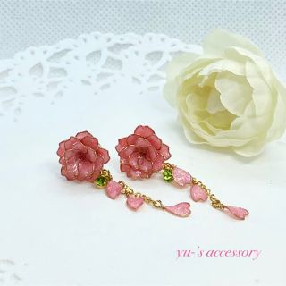 八重桜 ピアス(ピアス)