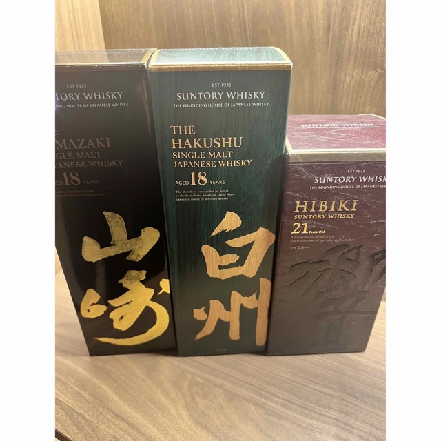 サントリー(サントリー)の【専用】山崎18年　白州18年　響21年 山崎12年4本　白州12年4本 食品/飲料/酒の酒(ウイスキー)の商品写真