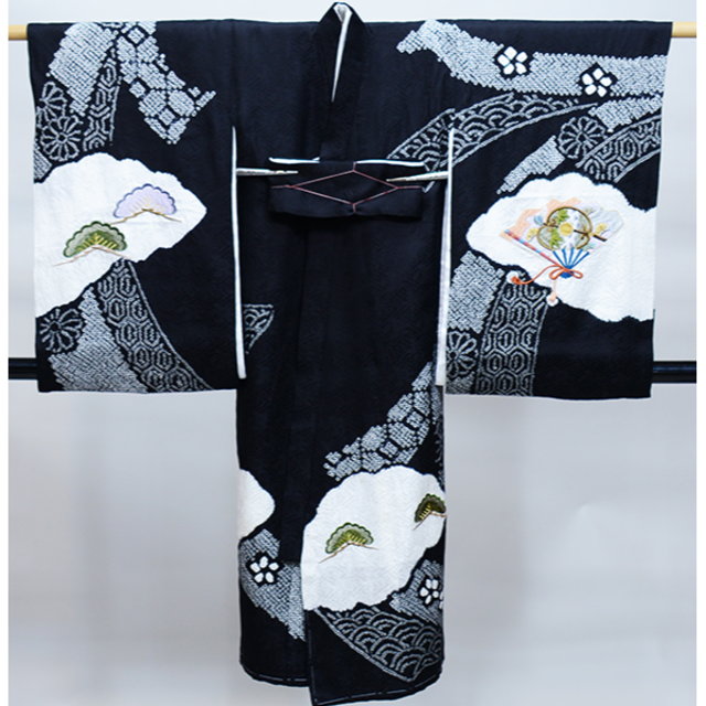 お宮参り 産着 男児 正絹 のしめ 絞り 総刺繍 鷹 小槌 黒地 NO36471