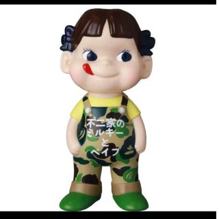 フジヤ(不二家)の不二家ソフビコレクション BAPE× ペコちゃん GREEN(キャラクターグッズ)