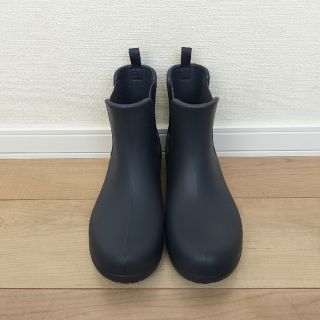 クロックス(crocs)のクロックス　新品未使用　w7　ネイビー系　フリーセイル チェルシーブーツ 長靴(レインブーツ/長靴)