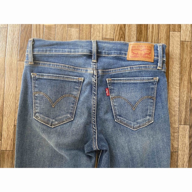 Levi's(リーバイス)のリーバイス　スキニーデニム レディースのパンツ(デニム/ジーンズ)の商品写真