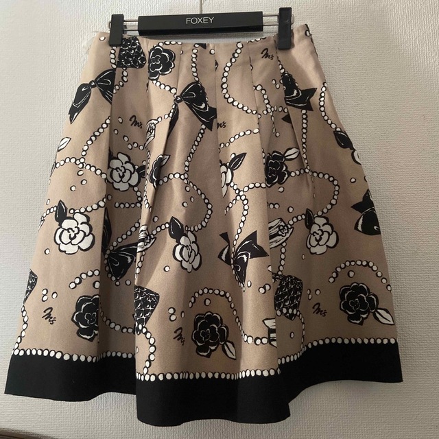 M'S GRACY(エムズグレイシー)のエムズグレーシー　ふんわりスカート  レディースのスカート(ひざ丈スカート)の商品写真