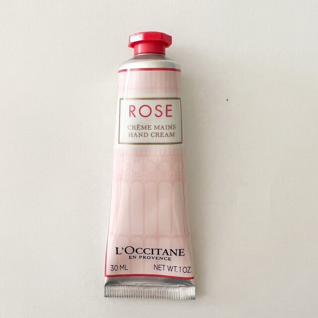 L'OCCITANE(ロクシタン)のロクシタンハンドクリーム　ローズ コスメ/美容のボディケア(ハンドクリーム)の商品写真