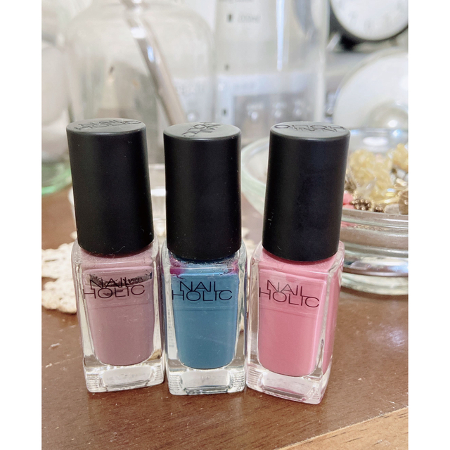 NAIL HOLIC(ネイルホリック)のネイルホリック　ネイルカラー　3本セット コスメ/美容のネイル(マニキュア)の商品写真