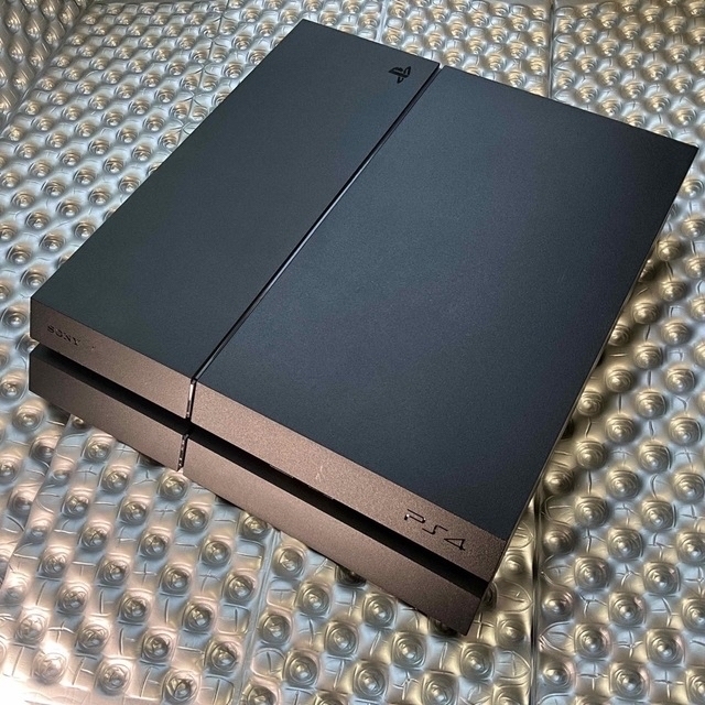 PlayStation4(プレイステーション4)のPS4 ver 10.01 SONY 本体 CUH-1200AB01 エンタメ/ホビーのゲームソフト/ゲーム機本体(家庭用ゲーム機本体)の商品写真