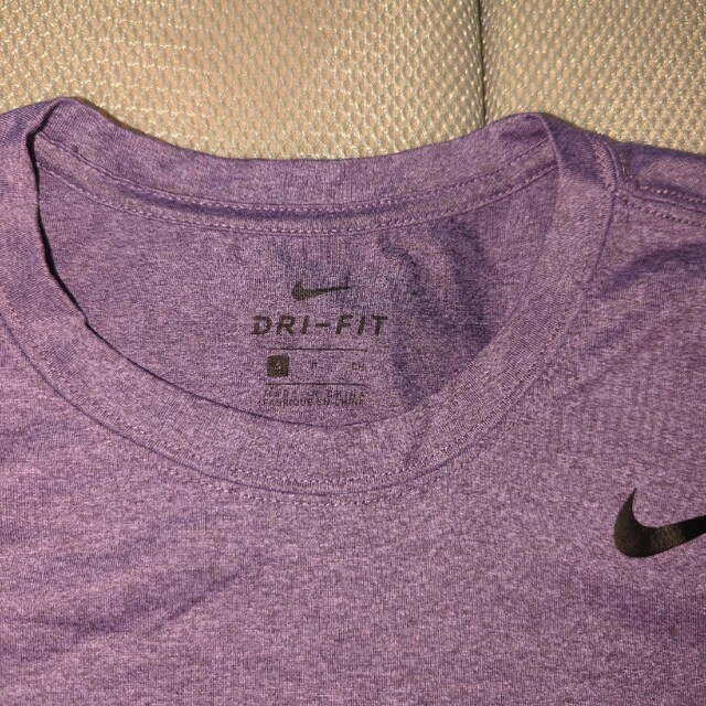 NIKE(ナイキ)のNIKETシャツＳ メンズのトップス(Tシャツ/カットソー(半袖/袖なし))の商品写真