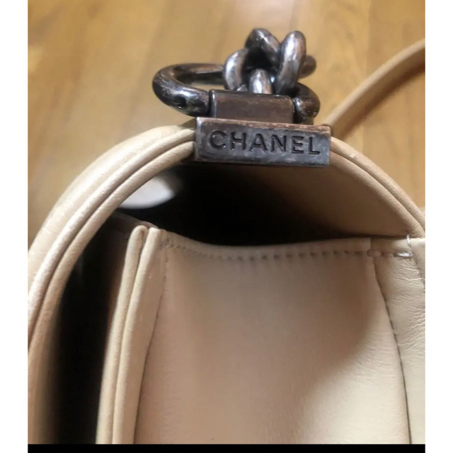 CHANEL(シャネル)のCHANEL バッグ期間限定　最終値下げ！ レディースのバッグ(ショルダーバッグ)の商品写真