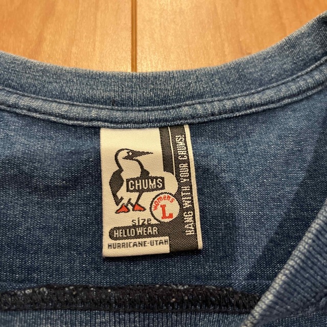 CHUMS(チャムス)のチャムス　レディースTシャツ　Lサイズ　デニム レディースのトップス(Tシャツ(半袖/袖なし))の商品写真