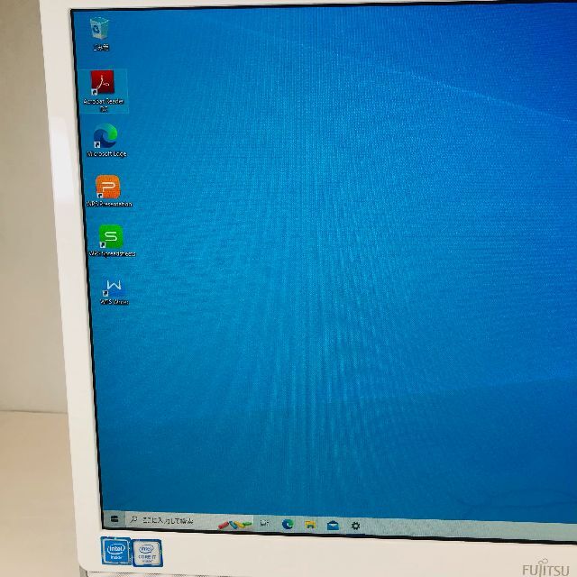 アップグレード・初期化済】デスクトップ一体型パソコンFMVF52WW
