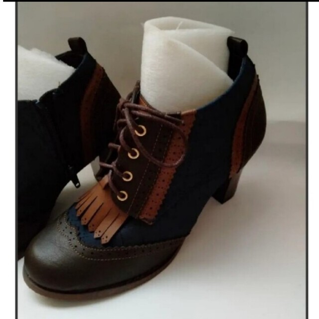 新品未使用デニム風ブーティ　ＬＬ レディースの靴/シューズ(ブーティ)の商品写真