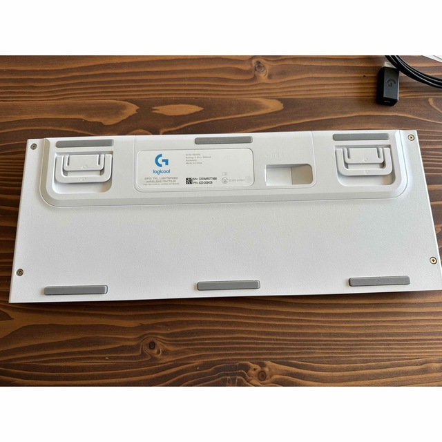 Logicool(ロジクール)のゲーミングキーボード タクタイル ホワイト G913-TKL-TCWH  スマホ/家電/カメラのPC/タブレット(PC周辺機器)の商品写真