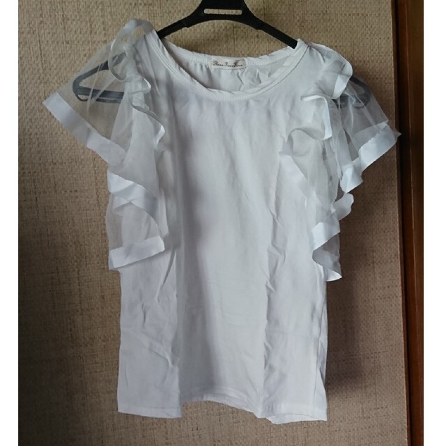 ThreeFourTime(スリーフォータイム)の袖チュールTシャツ＊ホワイト レディースのトップス(Tシャツ(半袖/袖なし))の商品写真