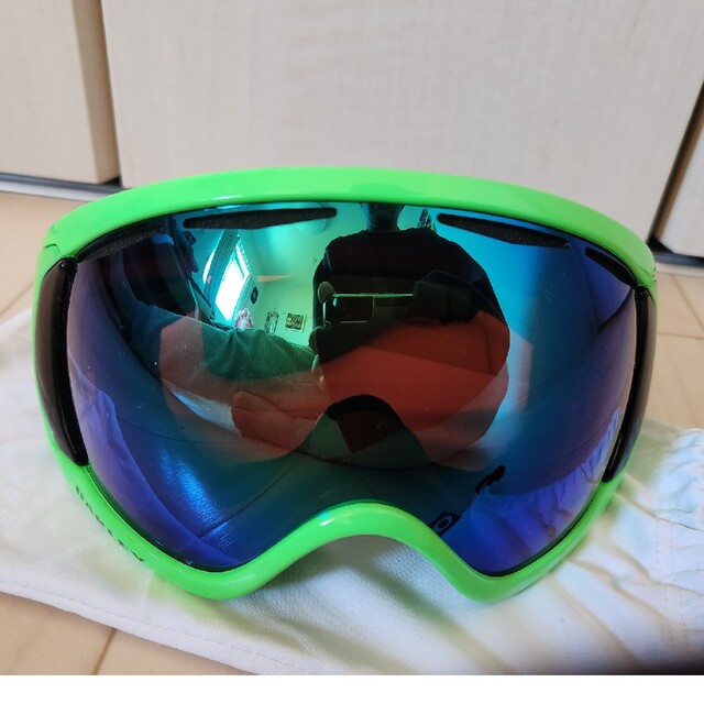 Oakley(オークリー)のOAKLEY　オークリー　 ゴーグル スポーツ/アウトドアのスノーボード(アクセサリー)の商品写真