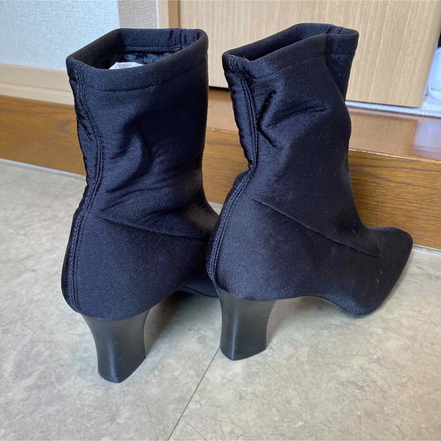 新品未使用品 ダイアナ ショートブーツ - ブーツ