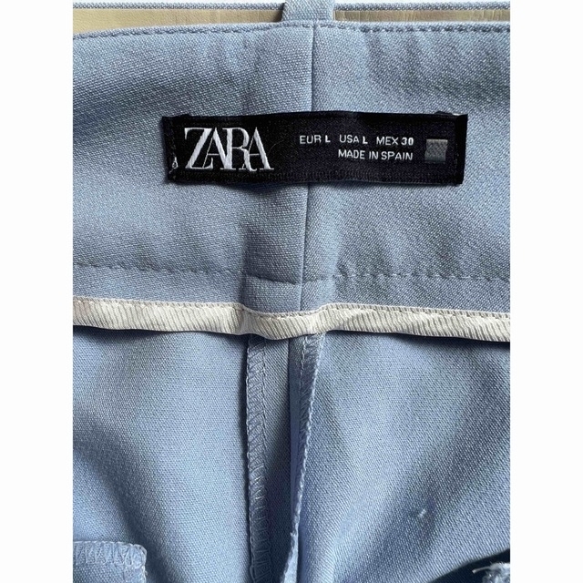 ZARA(ザラ)のZARA ハイウエストベルト付きパンツ レディースのパンツ(その他)の商品写真