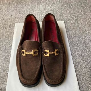 サルヴァトーレフェラガモ(Salvatore Ferragamo)のフェラガモ　ブラウンローファー　71/2(ローファー/革靴)