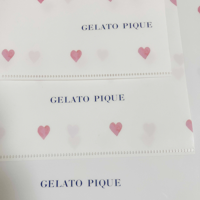 gelato pique(ジェラートピケ)のジェラートピケ クリアファイル A4 B5 A5 3枚セット インテリア/住まい/日用品の文房具(ファイル/バインダー)の商品写真