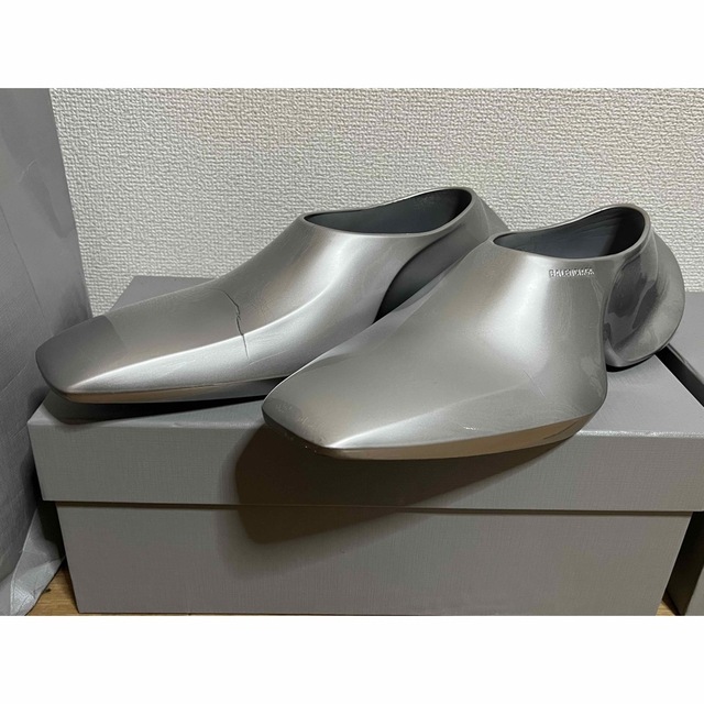 Space shoe silver 42
