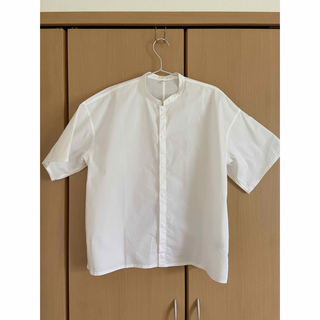 MUJI (無印良品) - 無印良品　ノーカラーシャツ　tシャツ