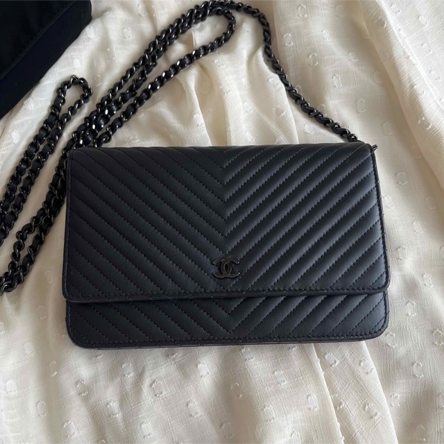 CHANEL チェーンウォレット オールブラックバッグ