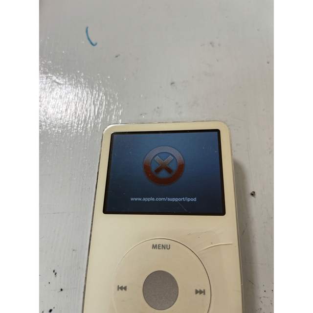 iPod(アイポッド)のiPod classic 80GB 第6世代 ＋　video 30GB 第5世代 スマホ/家電/カメラのオーディオ機器(ポータブルプレーヤー)の商品写真