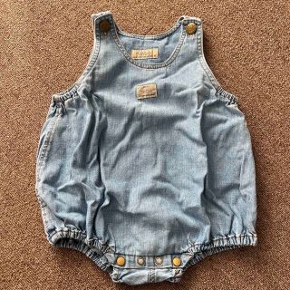 ベベ(BeBe)のbebe デニムロンパース　90cm(ロンパース)