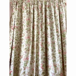 ローラアシュレイ カーテンの通販 100点以上 | LAURA ASHLEYの 