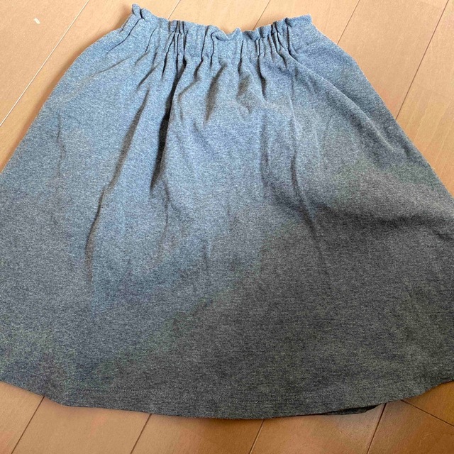 UNIQLO(ユニクロ)のユニクロ　スカート　120 キッズ/ベビー/マタニティのキッズ服女の子用(90cm~)(スカート)の商品写真