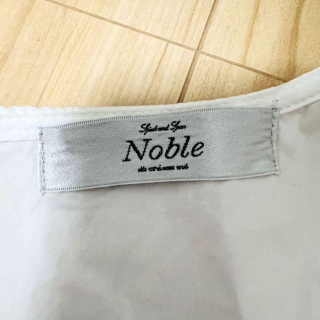 Noble(ノーブル)のNoble ノーブル　レディース　トップス　ブラウス　freeサイズ レディースのトップス(Tシャツ(半袖/袖なし))の商品写真