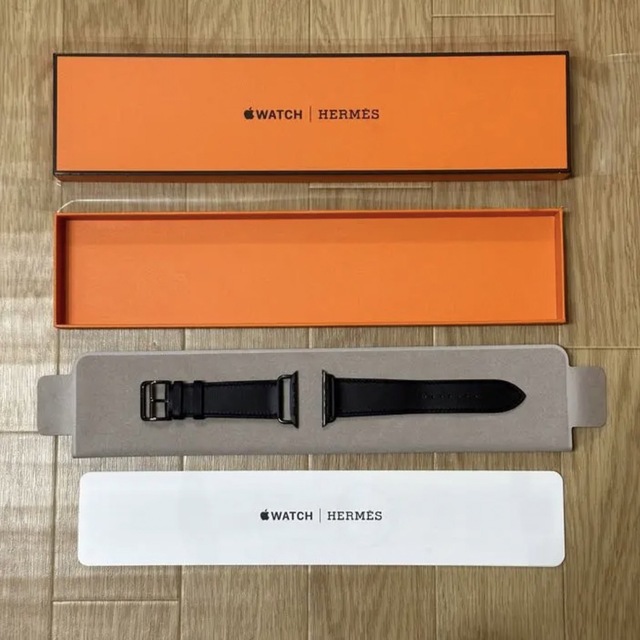 Apple Watch(アップルウォッチ)のApple Watch Hermès アトラージュ シンプルトゥール 44mm メンズの時計(レザーベルト)の商品写真