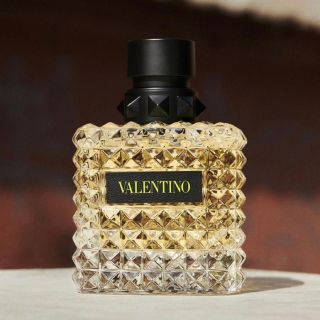 ヴァレンティノ(VALENTINO)のVALENTINO BEAUTYドンナボーンインローマイエロードリーム(香水(女性用))